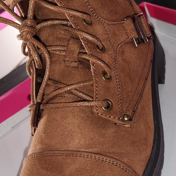 Comfy, Sport Vintage Booties - Picture 6 of 10